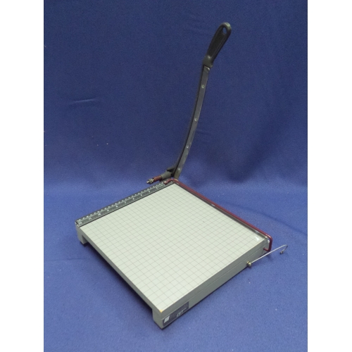 12 in. Swingline ClassicCut Ingento GT Paper Trimmer Cutter Allsold